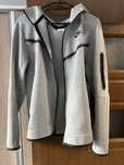 Hanorac Nike Tech