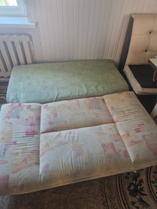 Диван раскладной двух местный