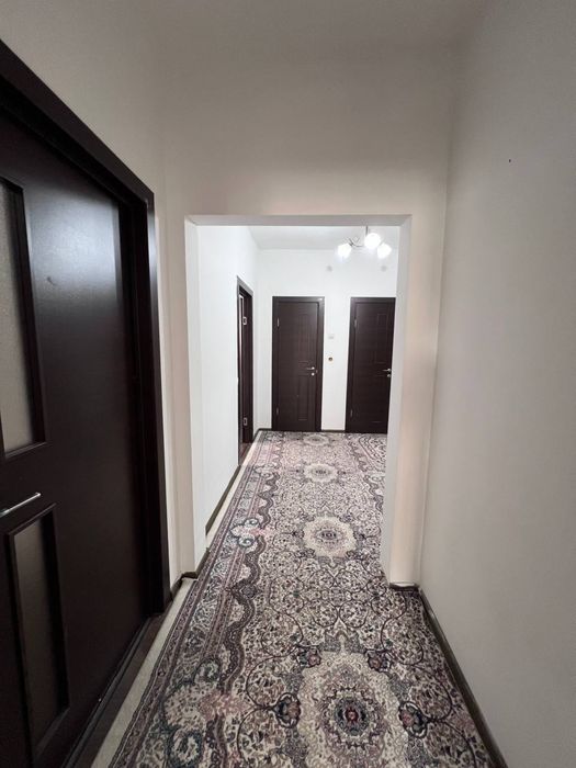 УЙ СОТИЛАДИ СРОЧНО Янгихайот тумани 10-худуд 9/3/3 68 квадрат