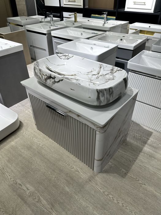 Накладная раковина для ванной различный