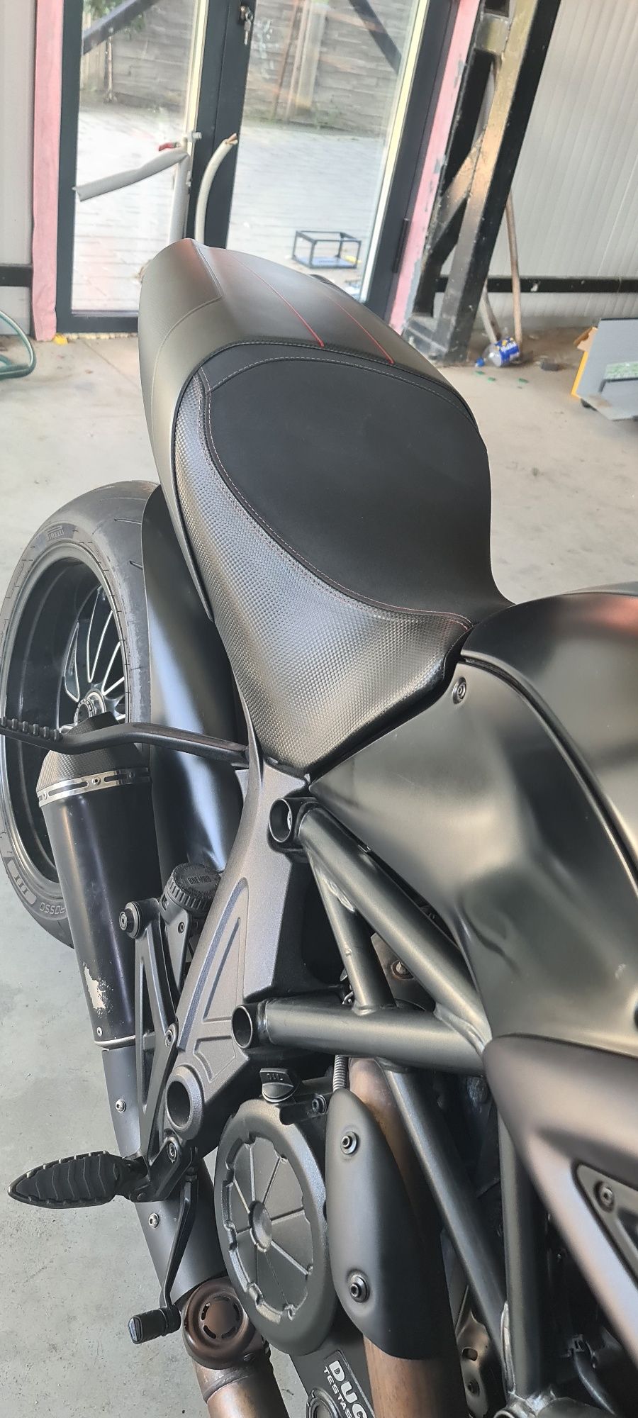 Monopost original nou Ducati Diavel Carbon 2010 2018