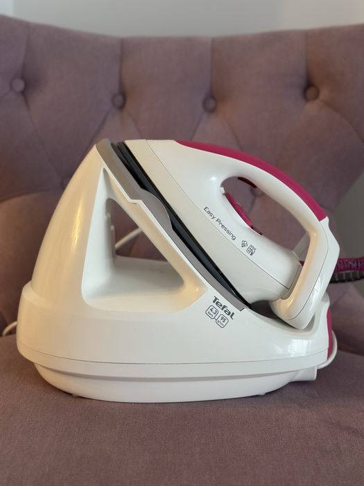 Statie de calcat Tefal