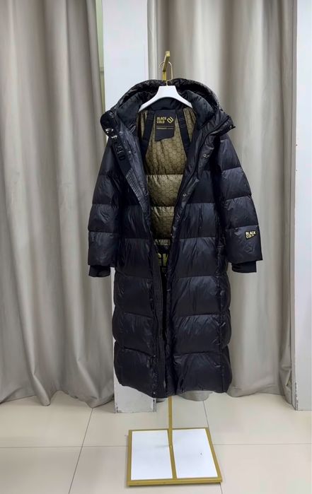 Новый пуховик+шапка в подарок