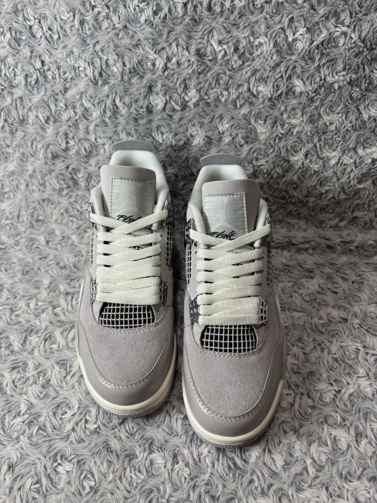 Jordan 4 frozen moments
