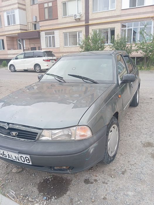 Машина.   Нексиа