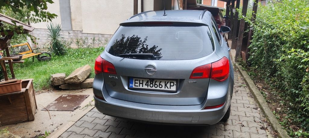 Opel Astra 1.7 cdti 110 HP Опел Астра