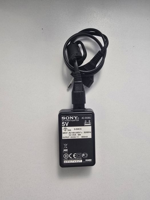 Incarcator Sony !