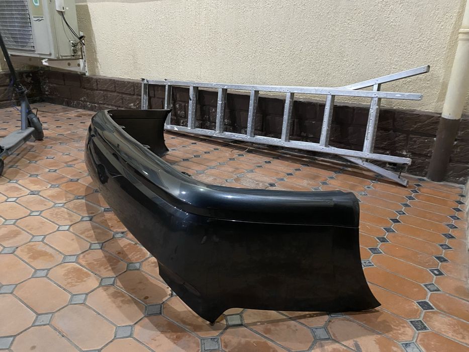 Бампер от Lexsus GS 250