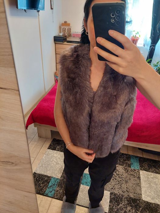 Vesta de blana eleganta noua