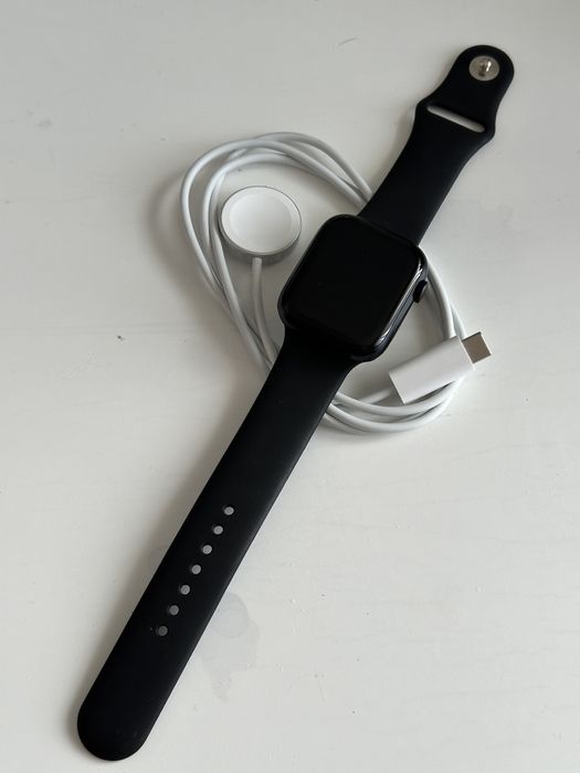 Apple Watch 8, GPS LTE, Ceramic 45mm Midnight \ Impecabil