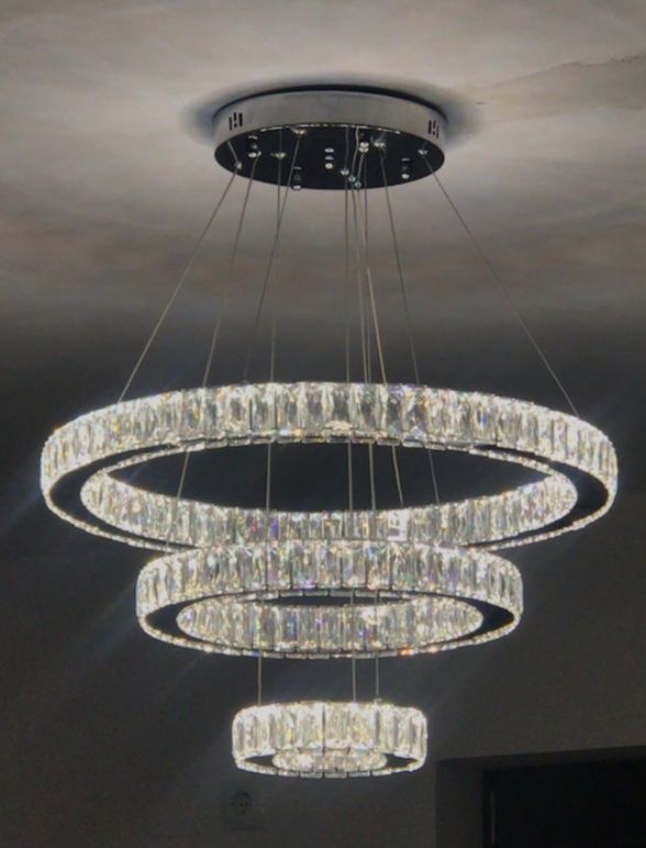 Lustra LED cu trei inele cristal / candelabru