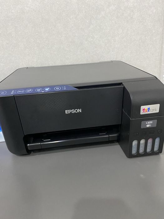 Принтер цветной.