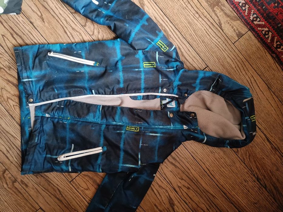 Теплая осенняя куртка к флисом