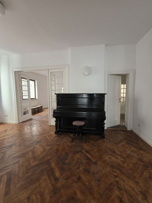 Pache foisorul de foc 4 camere