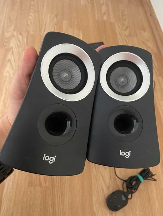 Boxe Logitech z313 - ca noi