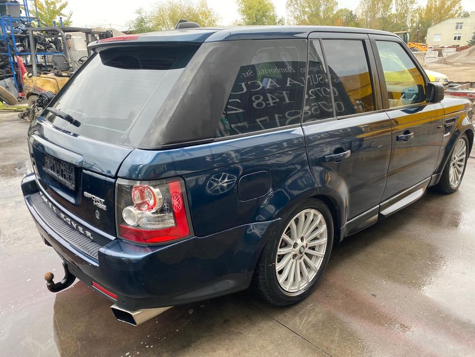 Dezmembrez Range Rover Sport 2.7d