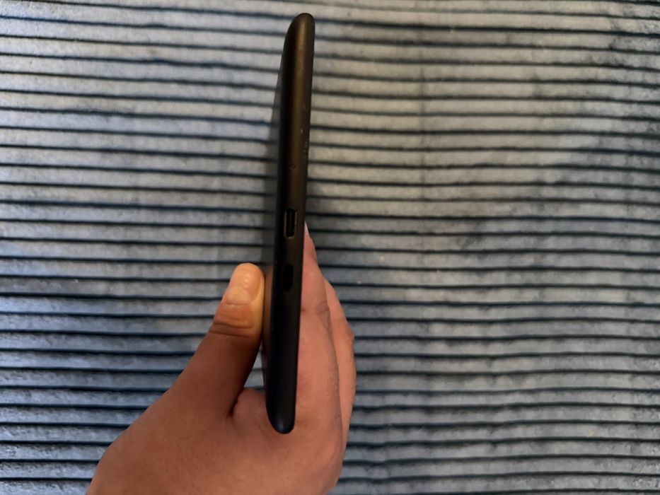 Kindle Paperwhite 11