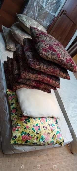 Подушки 1 шт цена 580000