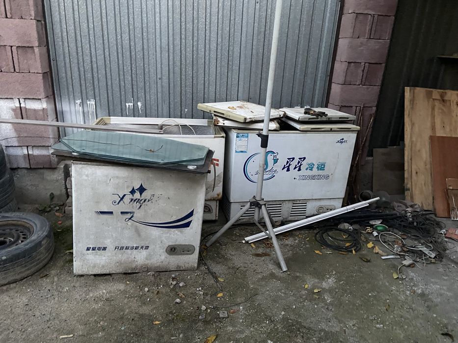 Холодильники не рабочие