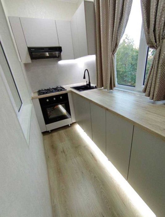 Продаётся 2в3/3/4 Юнусабад 13 Ахмад Дониш мебель+техника