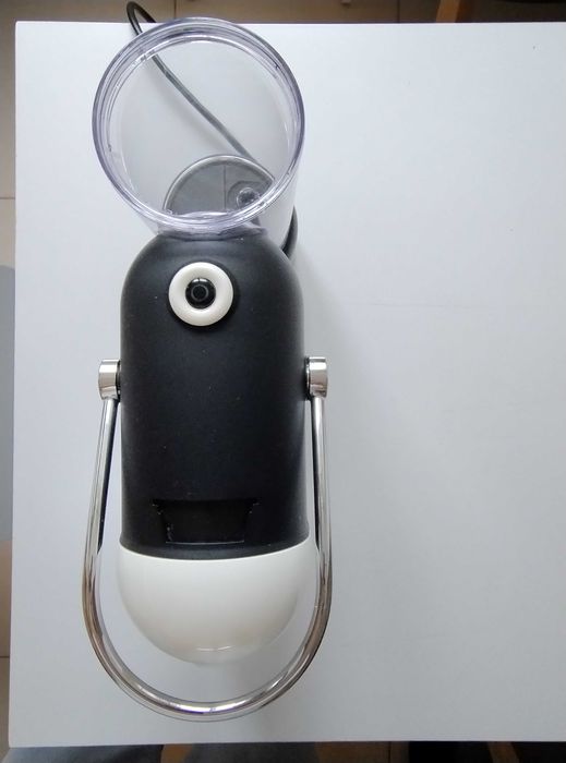 Компактна кафемашина с капсули Lavazza LM JOLIE