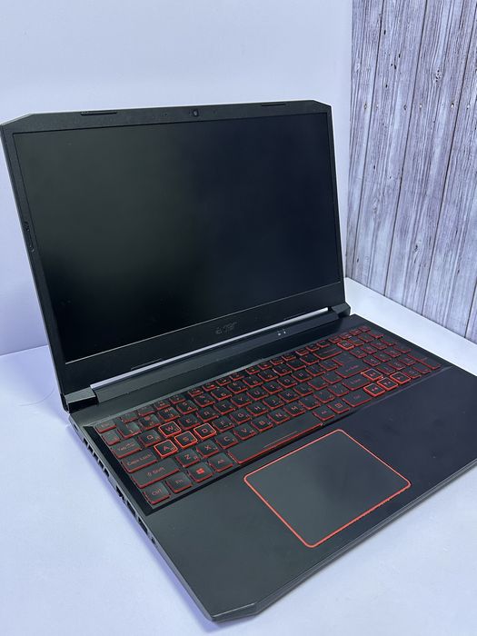 Ноутбук Acer NITRO 5 /  СТ