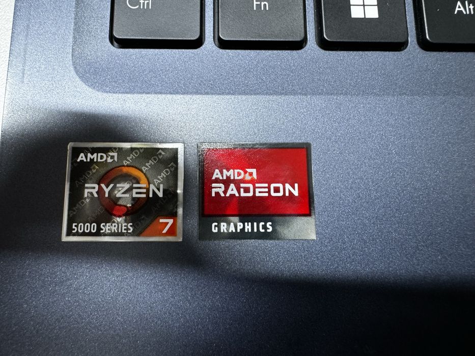 Продам Ноутбук AsysVivobook Windows 11