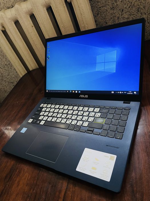 Asus noutbuk holati ideal narxi arzon