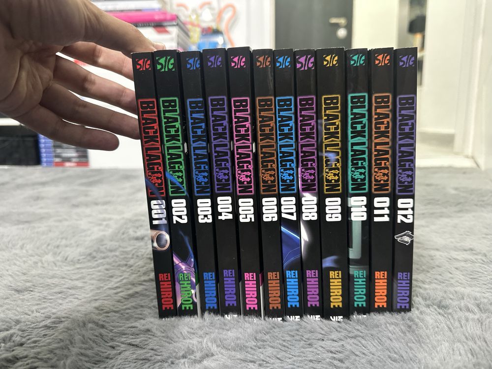Manga Black Lagoon vol. 1 - 12 (serie completa)