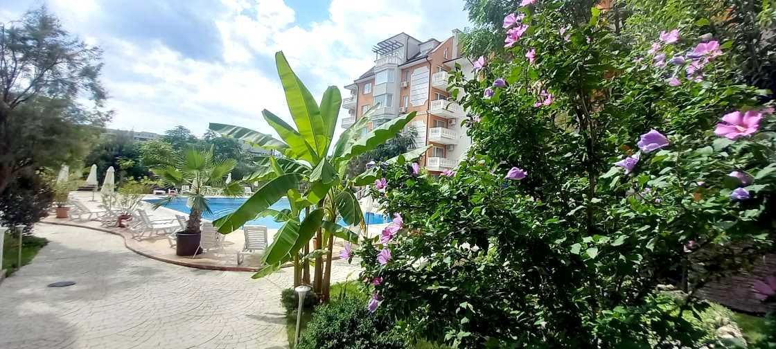 Тристаен, обзаведен имот- в района на Какао Бич, Слънчев бряг