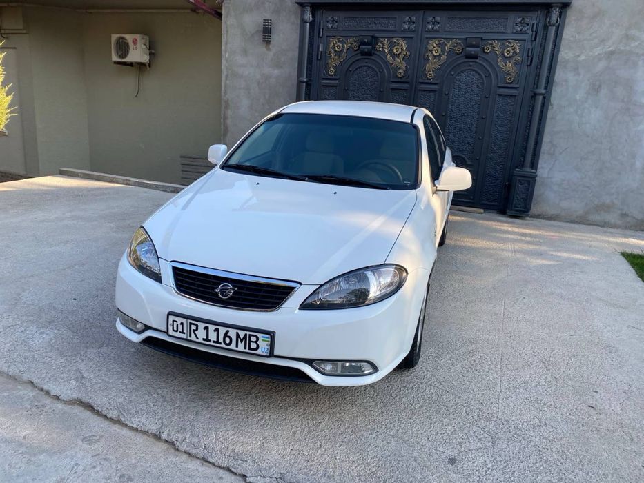 Продам Lacetti Gentra