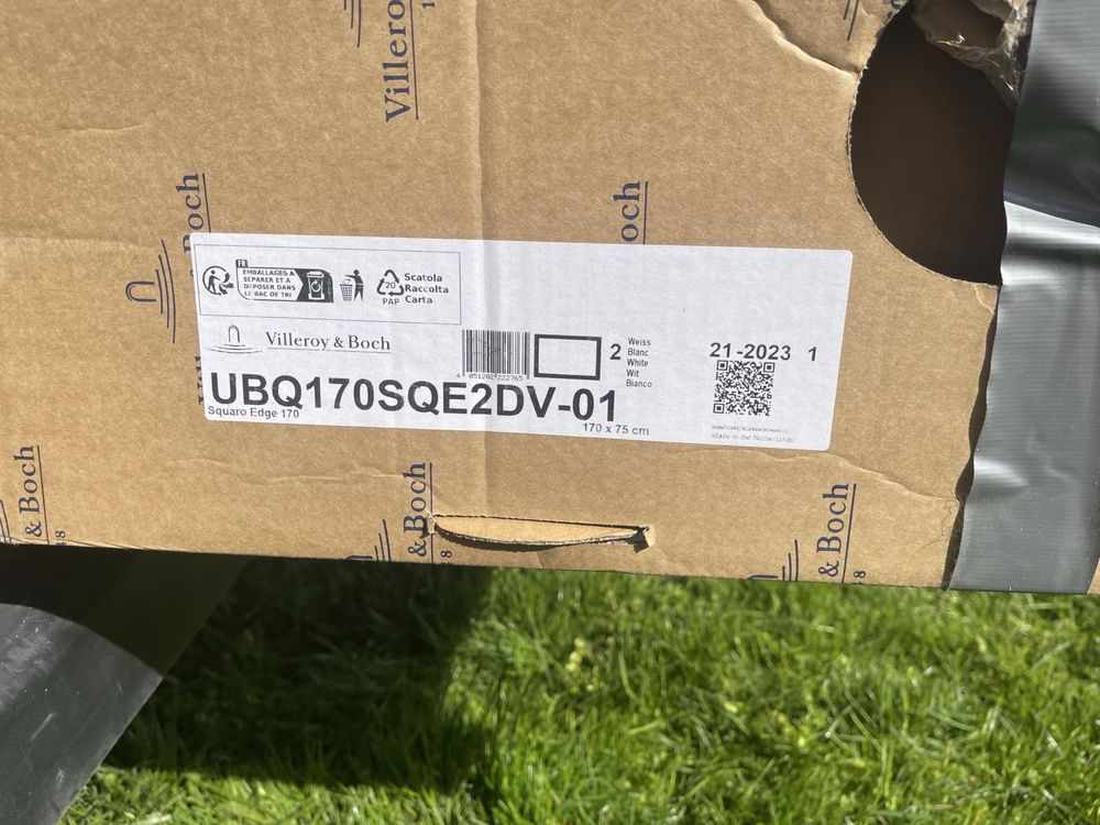 Чисто нова вана Squaro Edge 12 Rectangular bath