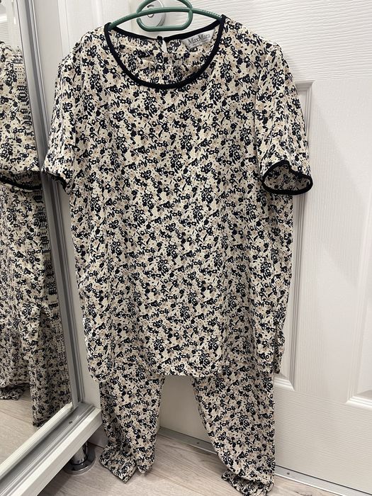 Compleu MaxMara din matase naturala