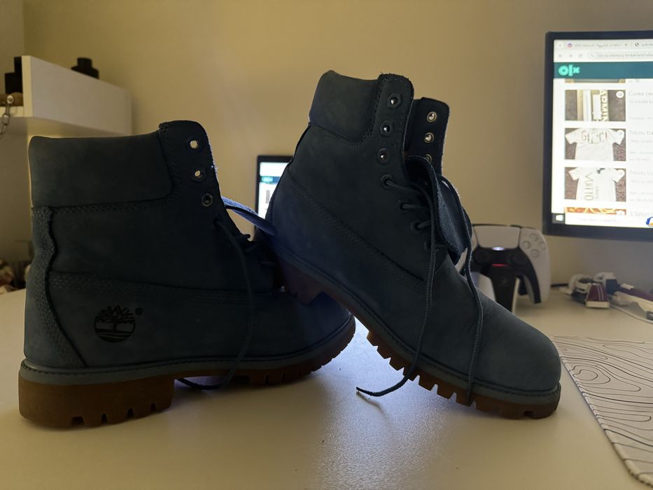 Bocanci timberland albastrii