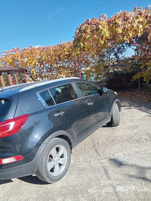 Vând autoturism Kia