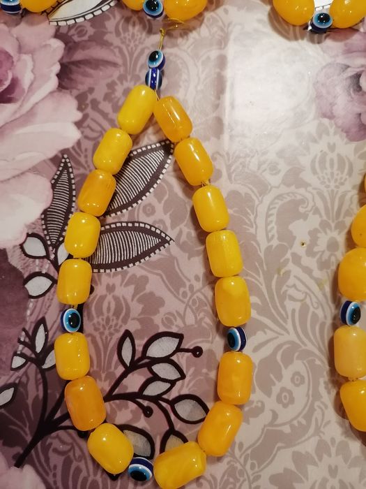 Броеници полукехлибар 7лв лв за брой