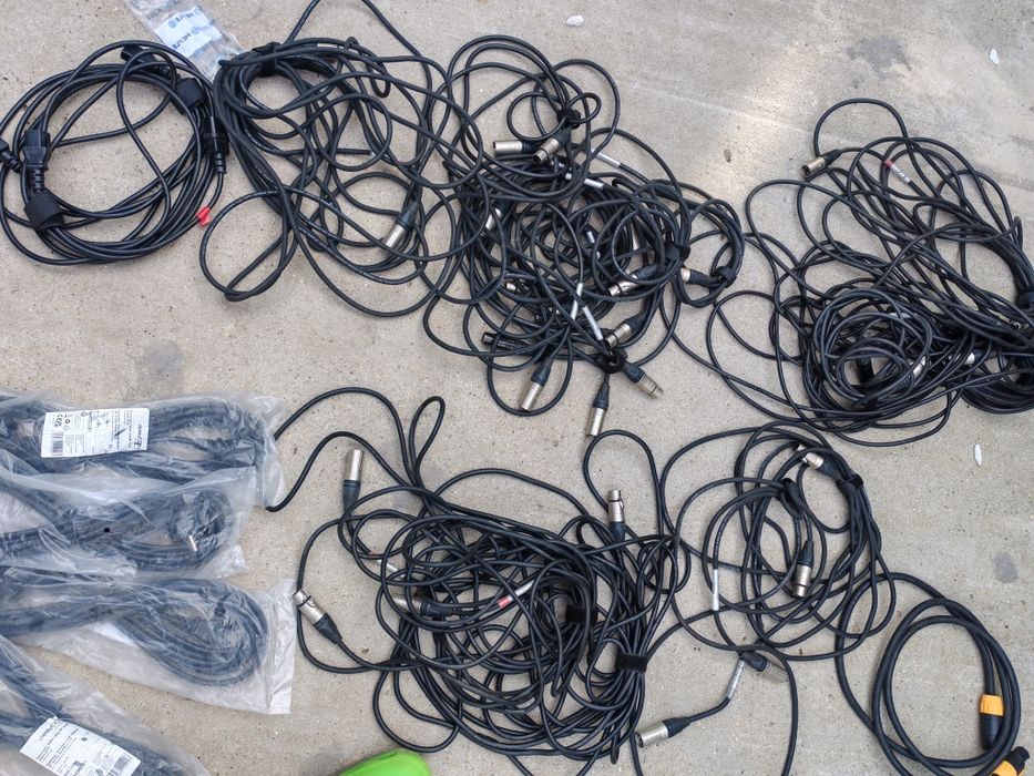 Cabluri boxe Neutrik