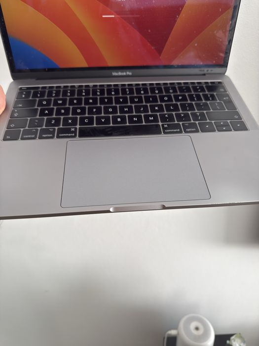 Macbook Pro 13” A1708