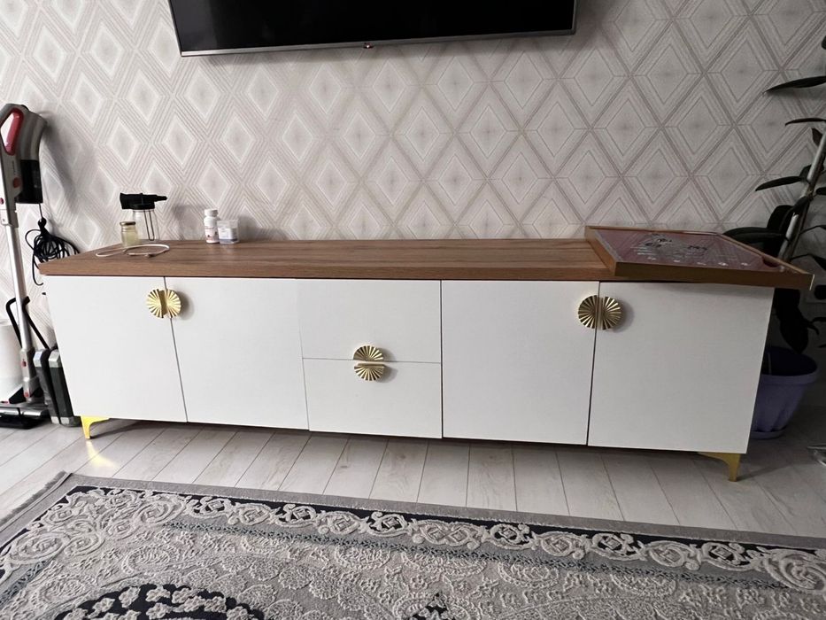 тумба под телевизор