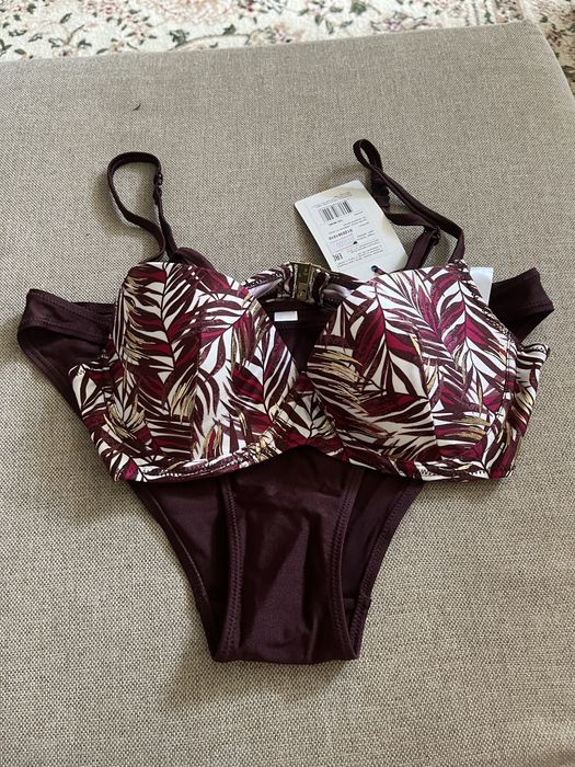 Купальник фирмы Sensera, размер M, чашка 75C