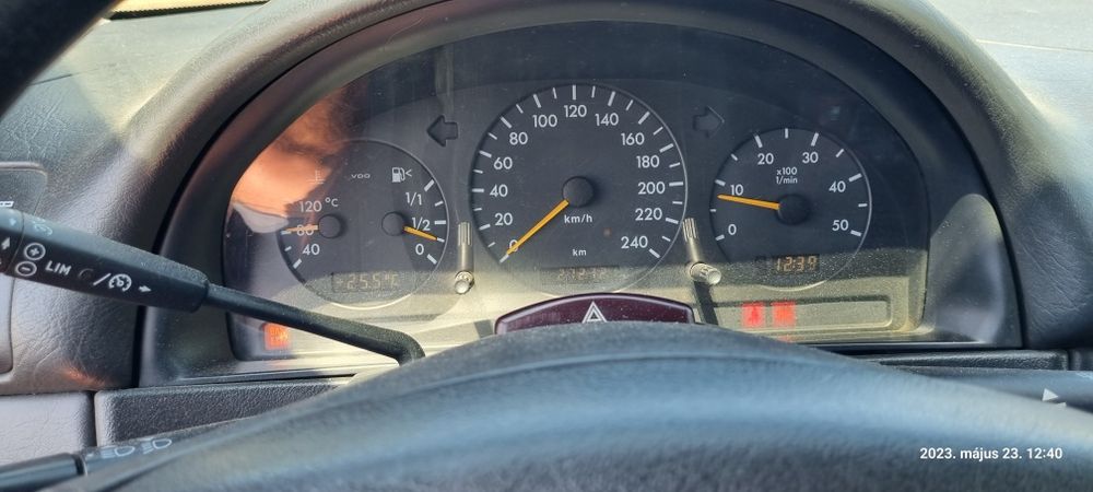 Dezmembram Mercedes ML 270CDI