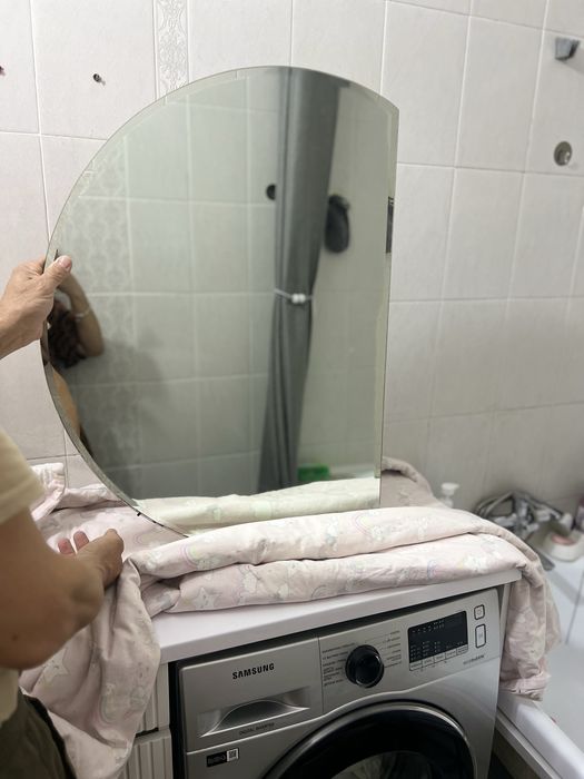 Продам зеркала в идеальном состояний