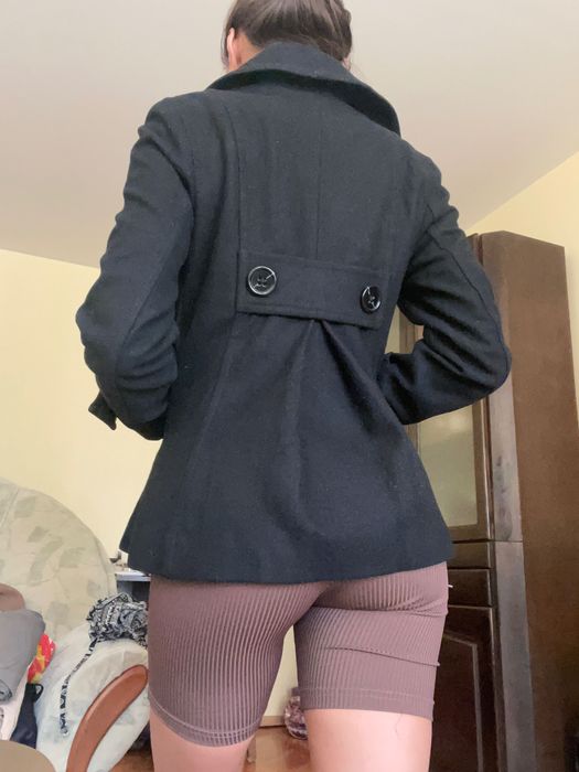 Зимно черно палто късо дамско вталено