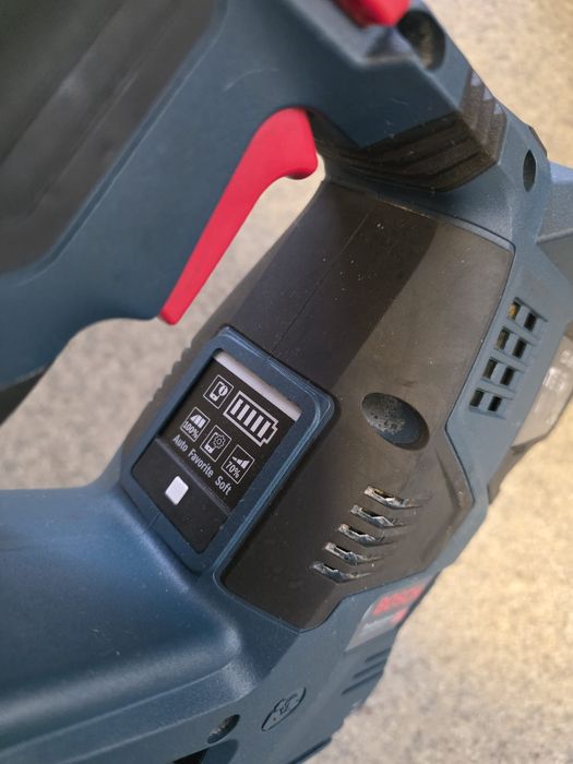 Bosch GBH 18V - 28 CF rotopercutor 2024