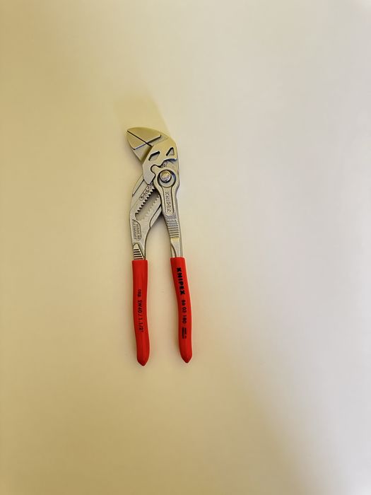 Cleste reglabil Knipex