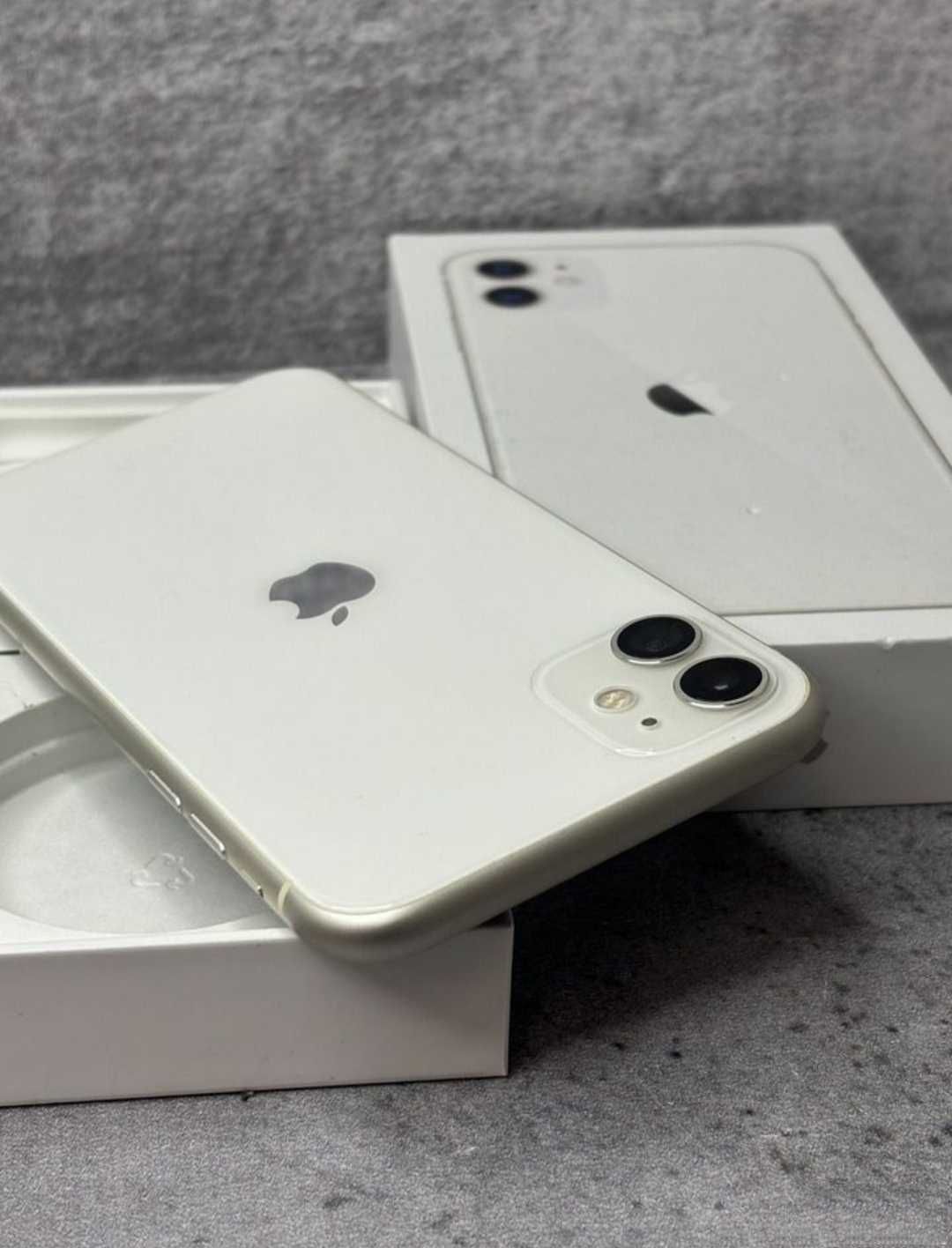 iPhone 11 (128Gb)