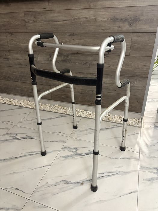 Ходунки для взрослых