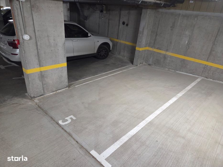 De închiriat parcare subterană