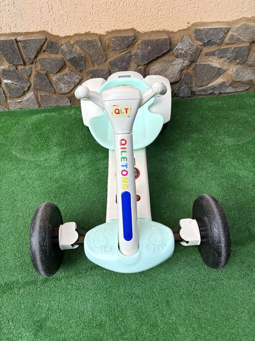 Kart electric pentru copii