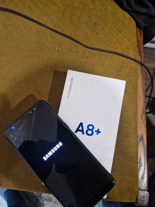 Продам Самсунг А8+